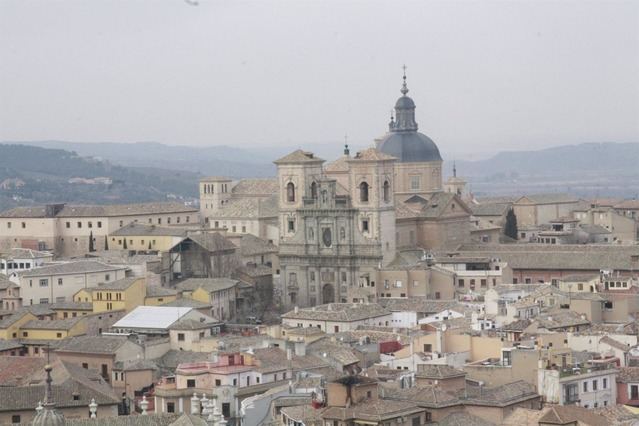 Detienen 'in fraganti' a dos personas cuando accedían a un inmueble de la Cornisa de Toledo