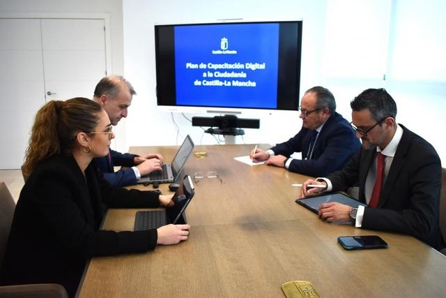 CLM sigue avanzando con el Plan de Capacitación Digital a la Ciudadanía