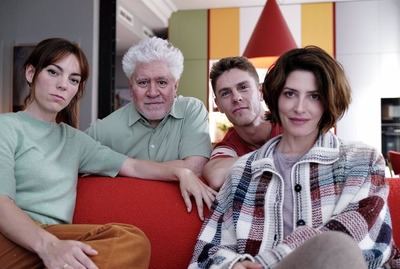 Almodóvar inicia el rodaje de 'Amarga Navidad', su nuevo trabajo