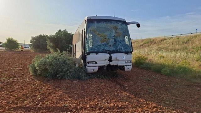 Herido el conductor de un autobús escolar con 11 niños que han salido ilesos