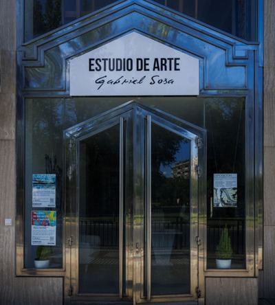 La artista Nené Rodríguez inaugura en Talavera una exposición íntima sobre memoria, hogar e identidad