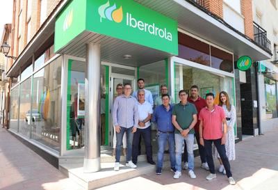 Iberdrola abre un punto de atención a los vecinos en Villacañas