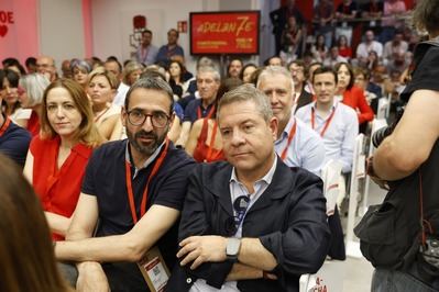 El PSOE de CLM lamenta que Ferraz no tenga en cuenta a García-Page, "que gana elecciones", y defiende su derecho a discrepar