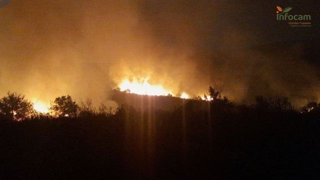Controlado el incendio forestal de Los Navalucillos