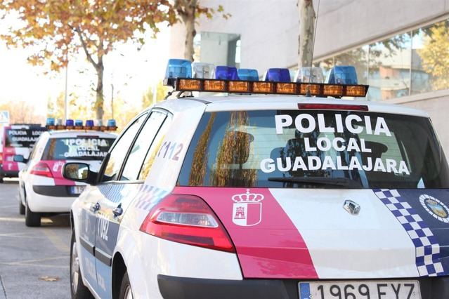 Un motorista pierde la vida tras colisionar con un turismo 