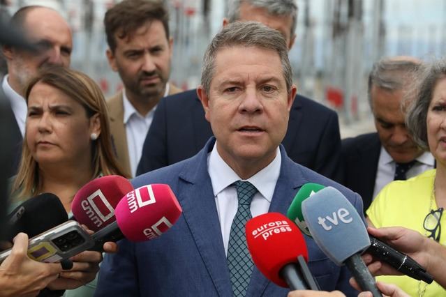 García-Page admite que comparte 'muchas cosas' con el Gobierno central pero que la 'espiral de corrupción' es 'un bajonazo'