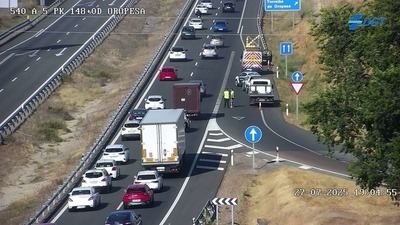 Un choque en cadena bloquea la A-5 a la altura de Oropesa