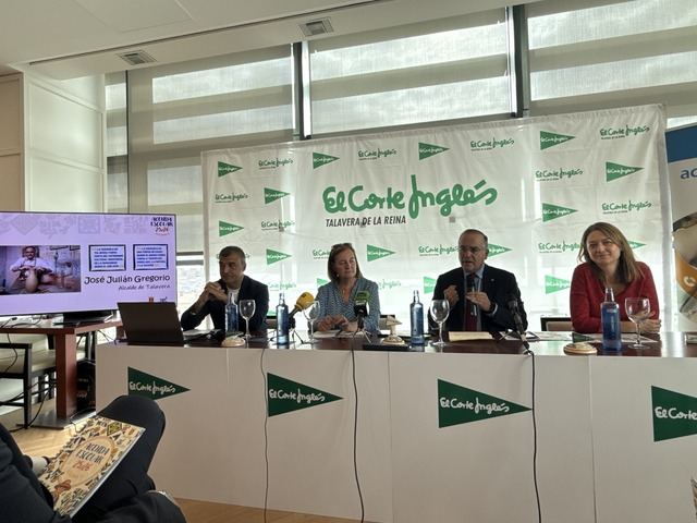 La elaboración de la cerámica llega a 4.500 escolares de Primaria con la agenda escolar