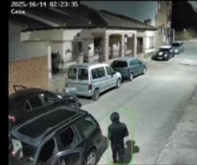 Robo exprés en Cebolla: se llevan un Seat León en dos minutos ante las cámaras de seguridad