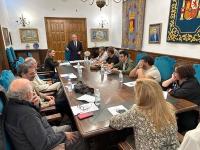 La Comisión de Mondas inicia los trabajos para la elaboración de unas nuevas ordenanzas