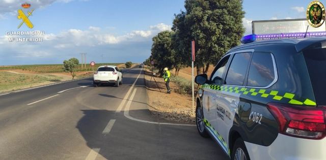Temerario: Interceptan a un conductor por circular a 191 km/h por una carretera convencional