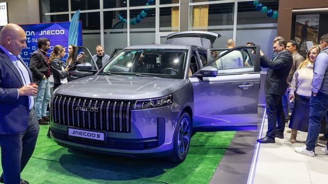 Talauto celebró un evento exclusivo para presentar los nuevos Omoda 5 SHS-H , Jaecoo 5 y el sorprendente Omoda 9 SHS Black Matte