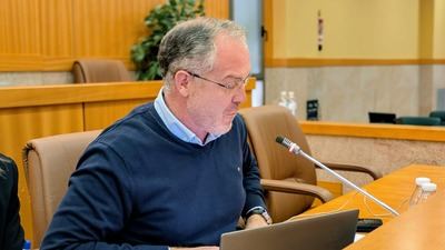 Carrillo: “Hoy no se vota la llegada del AVE o el soterramiento, se vota el circo que ha montado David Moreno para tapar sus propios errores”