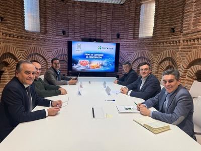 Ipeta se integra en ZINCAMAN para dinamizar las áreas empresariales y polígonos industriales de la ciudad