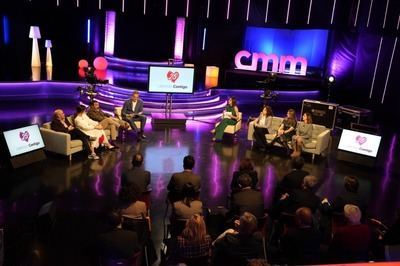 La radiotelevisión pública de CLM programa un año de memoria para soplar las velas de su cuarto de siglo