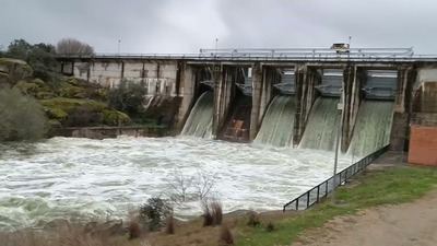 Las presas toledanas de Navalcán, Cazalegas y Rosarito, en aviso amarillo y desembalsando agua