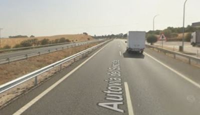 Un camión accidentado genera grandes retenciones en la A-5