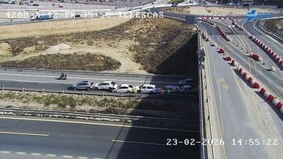 Seis vehículos implicados en un accidente por alcance en la A-42
