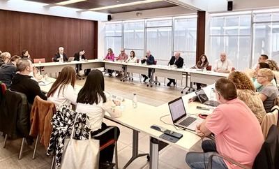 El SESCAM inicia la negociación con sindicatos para reactivar la carrera profesional sanitaria