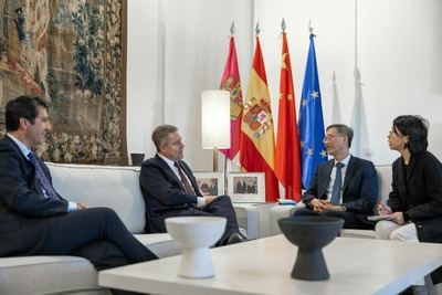 García-Page recibirá en Toledo a una delegación de la provincia china de Sichuan