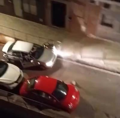 Un conductor temerario arrasa con ocho coches en Toledo y huye de la ciudad