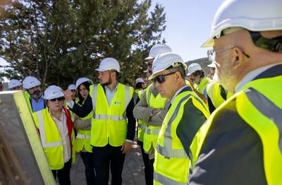 El presidente regional adelanta a “finales de 2027” el plazo para la culminación del “ambicioso plan de recuperación” tras la DANA en Letur