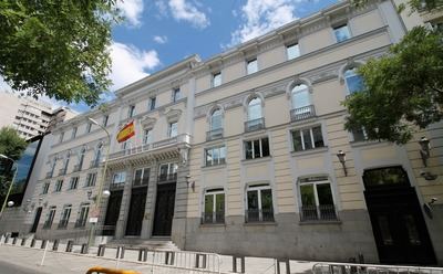 Las instituciones piden respeto: el CGPJ alerta y García-Page refuerza el mensaje