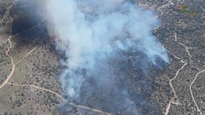 Alcanzado el nivel 1 un incendio forestal en el campo de maniobras de la Academia de Infantería de Toledo