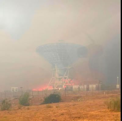 Así avanza el devastador incendio que ya ha obligado a evacuar a más de 45.000 personas en Madrid y Ávila