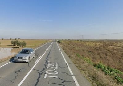Dos mujeres fallecen en una colisión frontal entre dos turismos en la carretera TO-3927