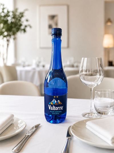 Agua de Valtorre homenajea a la Selección Española con una edición especial de sus botellas